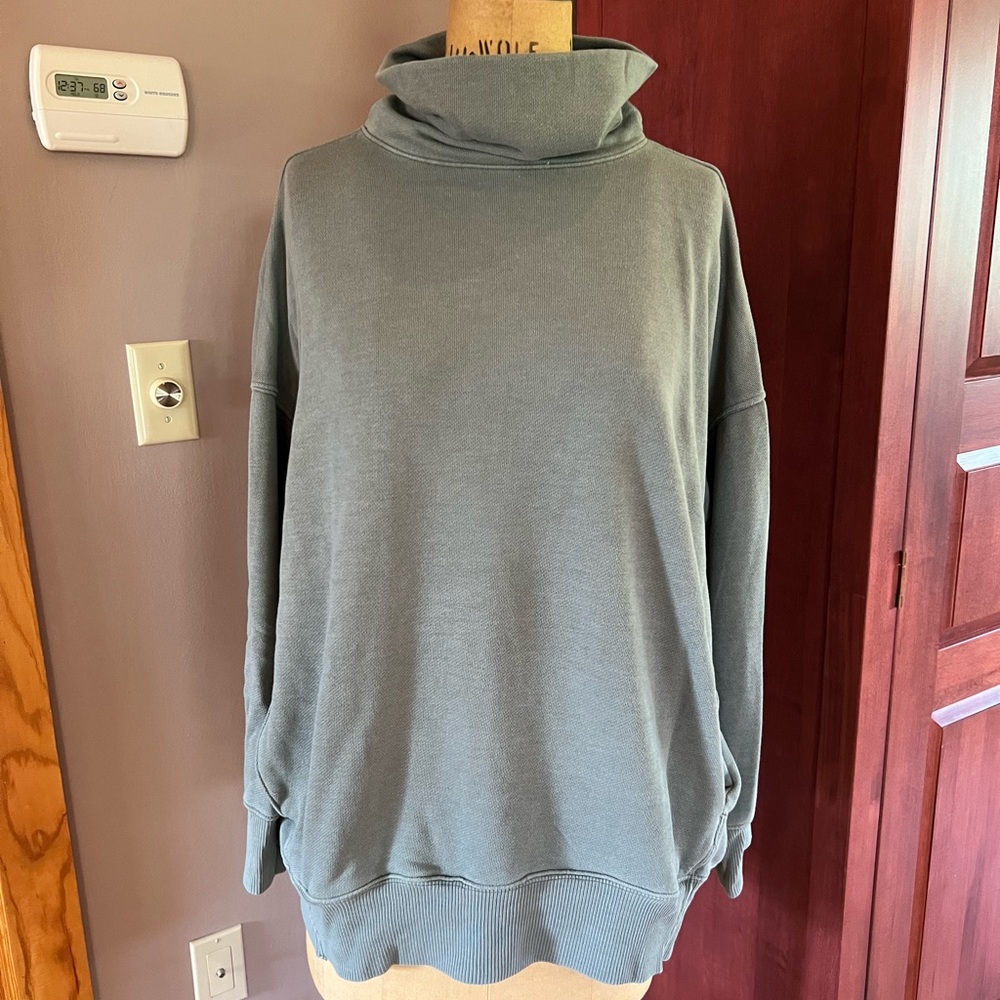 Aerie Turtleneck Sweatshirt